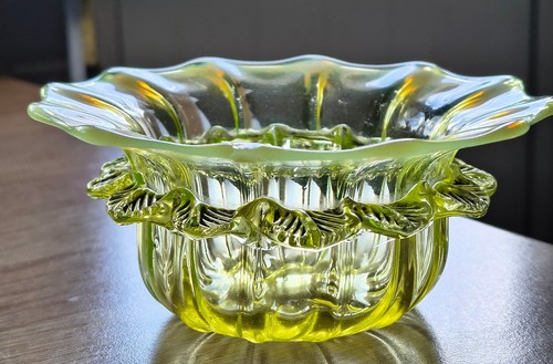 Victorian uranium straw - uranium,