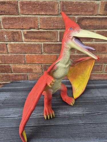 Rare collectible toys - collectible.toys, r'