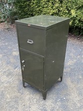 Vintage Mid Century Stor Metal