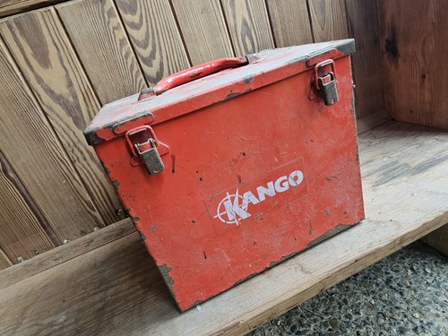 Vintage kango metal circular - metal,