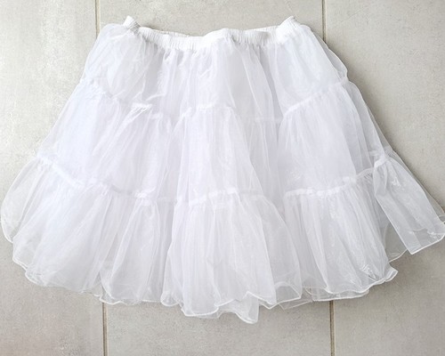 Short petticoat for under - short,