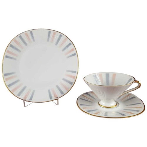 Collectible place setting gold - collectible,