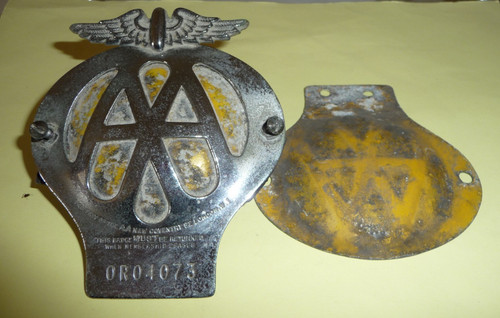 Vintage car badge - -, 0r04073