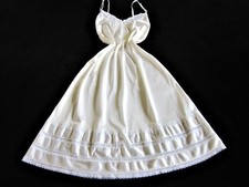 Vintage Full Slip 36 +/- Silky
