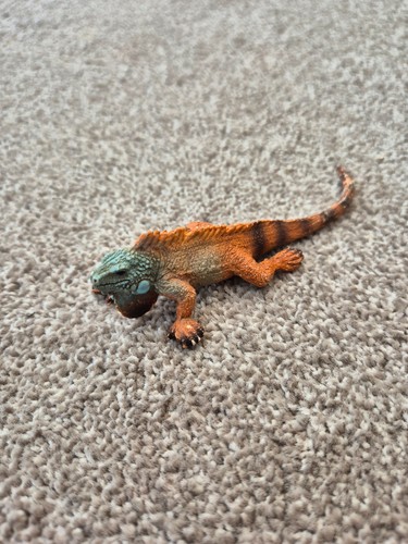 Schleich retired 2021 iguana - schleich,