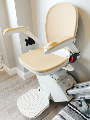 Acorn stair lift straight - stair, used