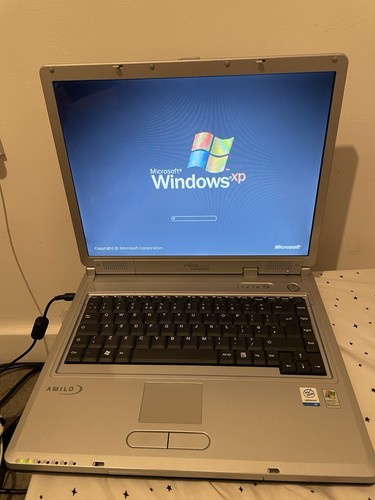 Fujitsu siemens amilo l7300 - siemens,