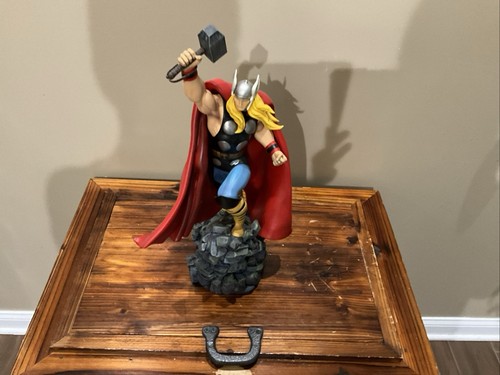Limited edition thor statue - limited,