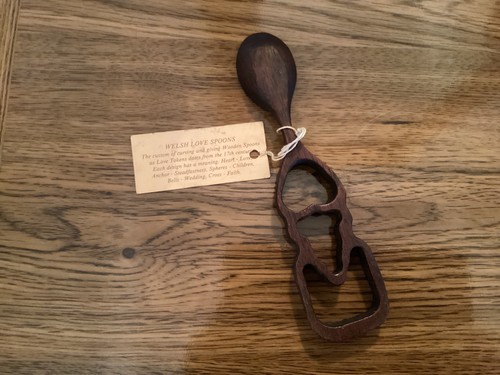 Welsh love spoon wooden - welsh, hand