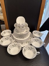 VINTAGE TUSCAN Fine Bone China Rondelery PLANT  BONE CHINA TEA SET