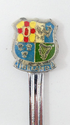 Irish heraldic souvenir - souvenir, spoon