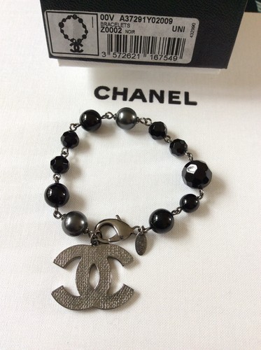 Classic chanel black pearl - chanel,