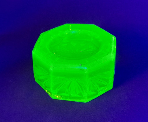 Antique pressed green uranium - antique,