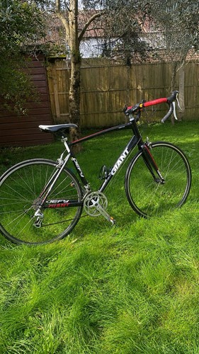 Men giant defy road bike - defy,
