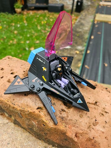 Vintage starcom shadow - starcom,