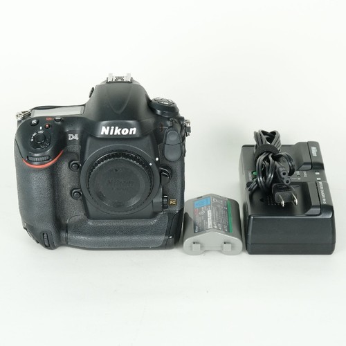 Nikon 2mp digital - d4, slr