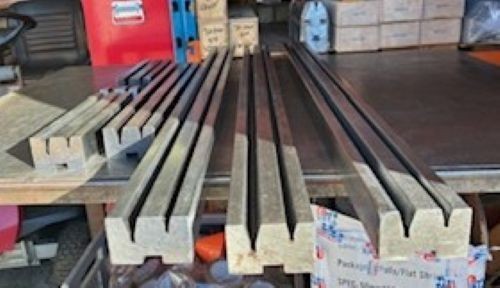 Press brake tooling used - used, amada