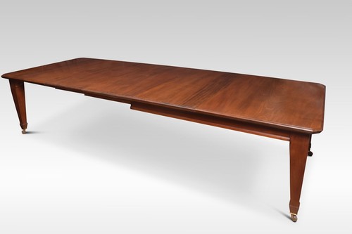 Large walnut extending - large,