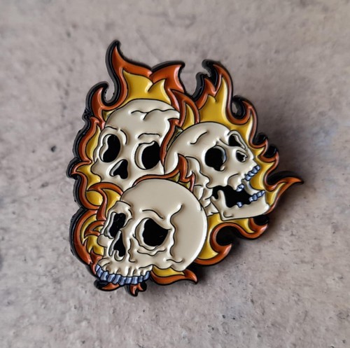 Burning skulls metal - metal, enamel