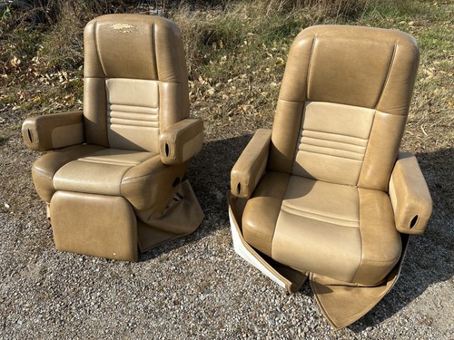 Villa captain chairs - villa,