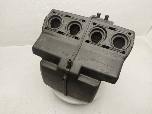 Suzuki gsxr 400 airbox - suzuki,