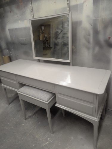 Stag dressing table stool - stag,