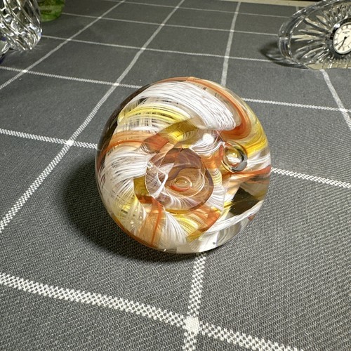 Vintage caithness ribbons - caithness,