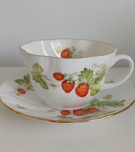 Queens virginia strawberry - queens,