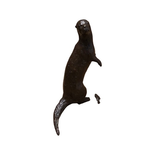 Bronze otter and catch - bronze,