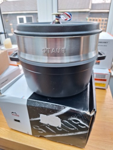 Staub cocotte with - staub,