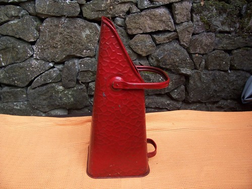Vintage galvanized metal red - vintage,