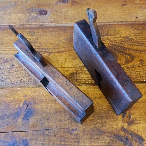 Antique wooden moulding - 2, x