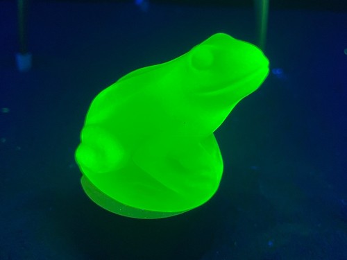 Uranium vaseline glass - uranium,