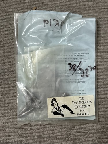 Mascot models tr19 90mm adult - mascot,