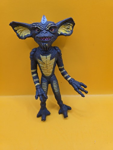 Vintage gremlins stripe - vintage, 6.5"