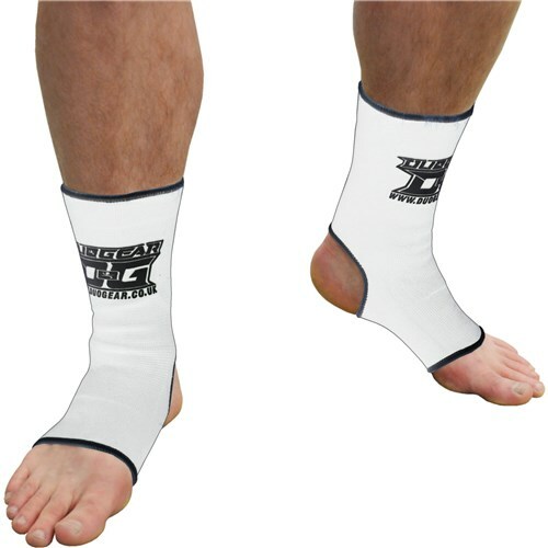 White muay thai kickboxing mma - thai,