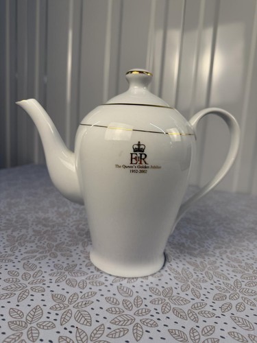Queen golden jubilee - queen's,