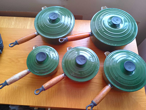 Creuset green enamel cast - enamel,