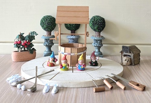 Dolls house garden - dolls, furniture