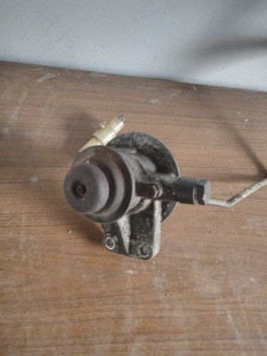Daihatsu fourtrak rocky - fourtrak, fuel