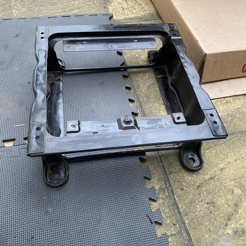 Trafic vivaro drivers seat - trafic,