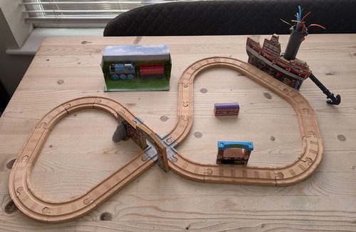 Thomas wooden railway - thomas,