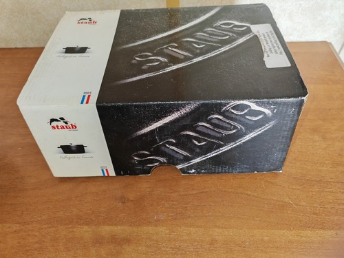 Staub cast iron 10cm mini - cast,