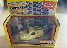 LLEDO ONLY FOOLS AND HORSES YELLOW ROBIN RELIANT REGAL DIECAST MODEL VAN
