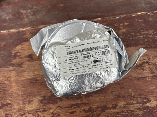 Sealed unused s10 - unused, mask