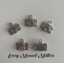 10 x Tibetan Silver CAMERA