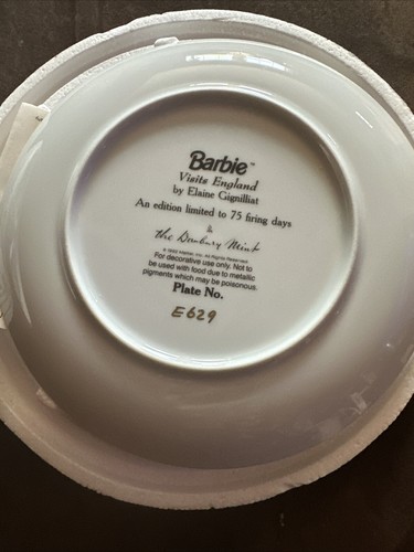 Barbie visits england - england, limited