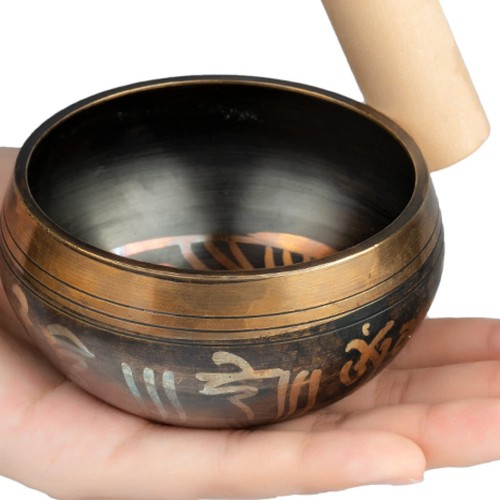 Tibetan singing bowl - singing,