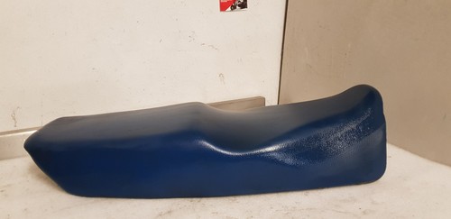 Suzuki rg125 seat blue - suzuki,