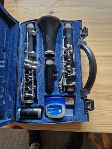 Buffet b12 clarinet hard - b12,